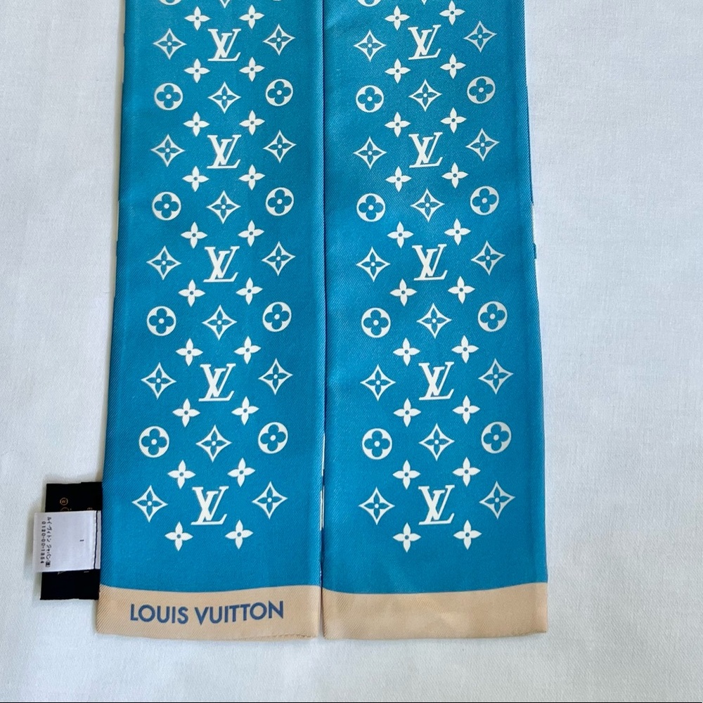 Louis Vuitton Silk Monogram Gradient Bandeau Blue - image 6